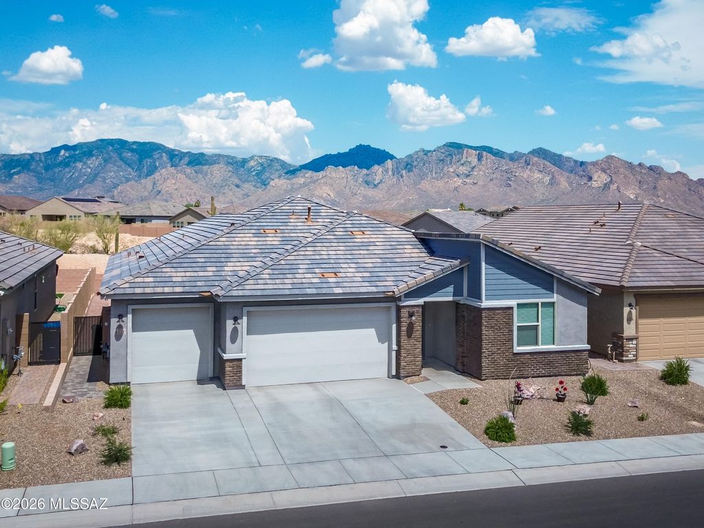 4552 W Tortolita View Circle, Marana, AZ 85658