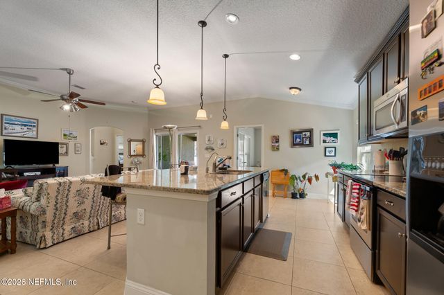 4730 PINE LAKE Drive, Middleburg, FL 32068