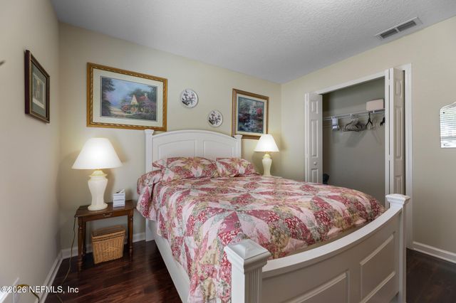 4730 PINE LAKE Drive, Middleburg, FL 32068