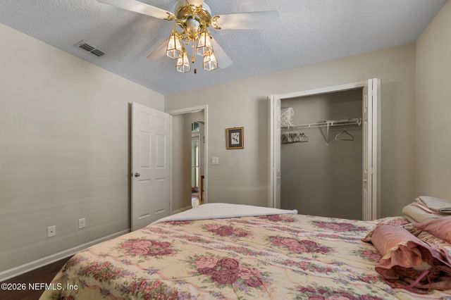 4730 PINE LAKE Drive, Middleburg, FL 32068