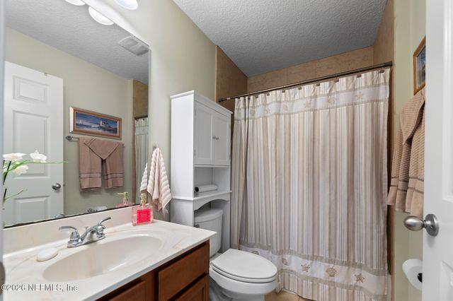 4730 PINE LAKE Drive, Middleburg, FL 32068