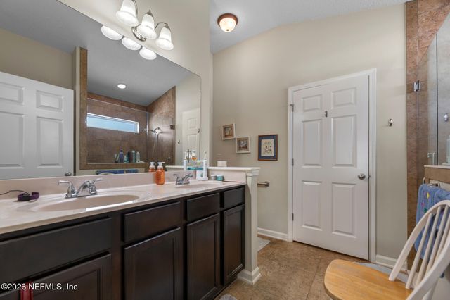 4730 PINE LAKE Drive, Middleburg, FL 32068