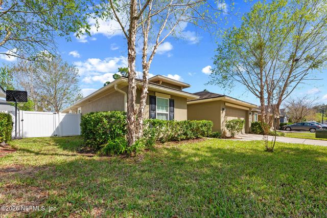 4730 PINE LAKE Drive, Middleburg, FL 32068