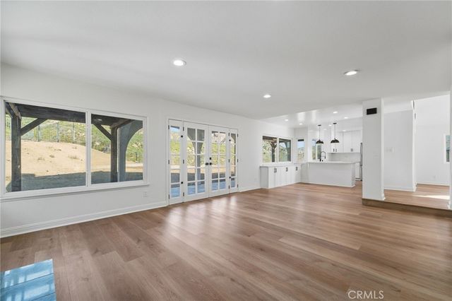 13047 Garris, Granada Hills, CA 91344