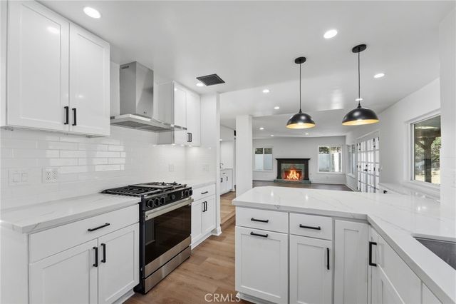 13047 Garris, Granada Hills, CA 91344