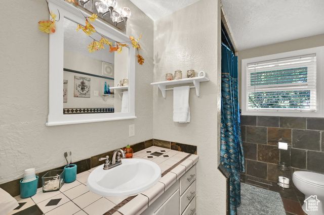 3875 N 1000 W, Pleasant View, UT 84414