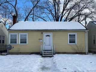 4531 Woodward Street, Wayne, MI 48184