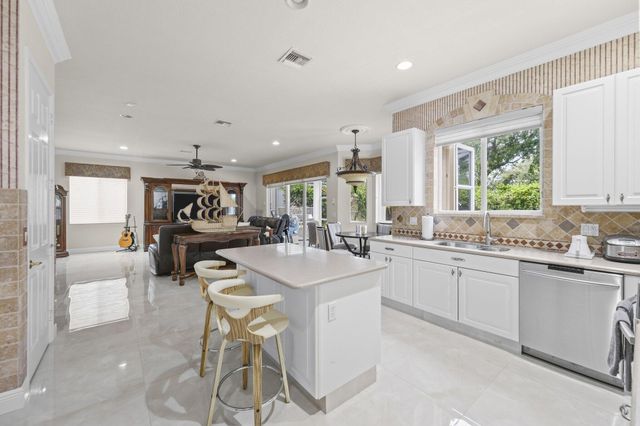 4461 Mariners Cove Drive, Wellington, FL 33449