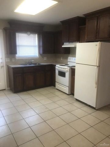 1304 E Quail Street, Pharr, TX 78577