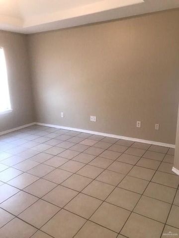 1304 E Quail Street, Pharr, TX 78577