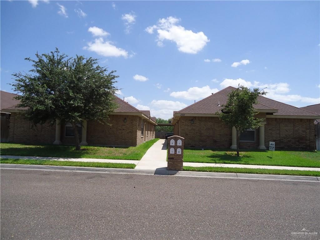 1304 E Quail Street, Pharr, TX 78577