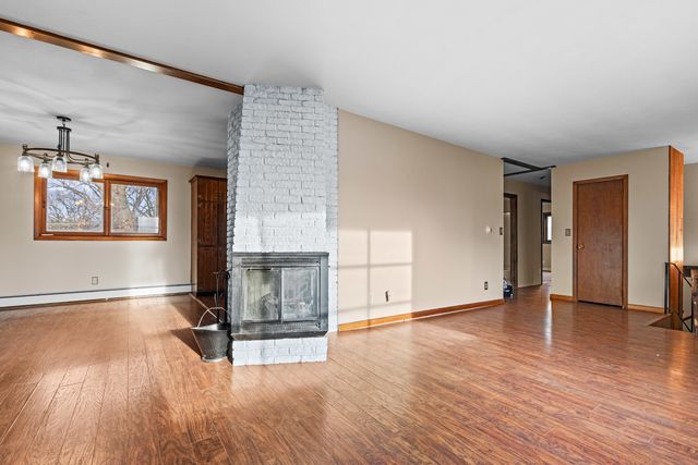 5403 Mcfarland Road, Loves Park, IL 61111