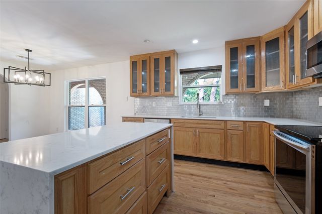 3202 Coronado Street, Irving, TX 75062