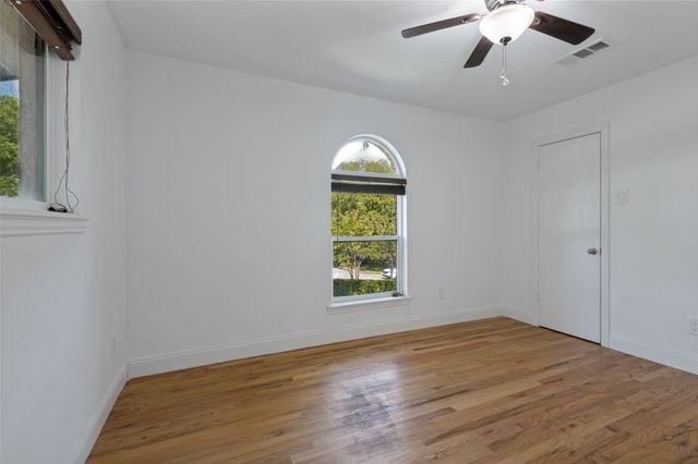 3202 Coronado Street, Irving, TX 75062