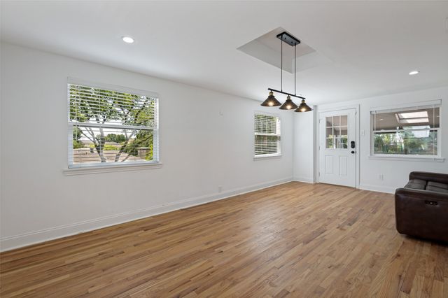 3202 Coronado Street, Irving, TX 75062
