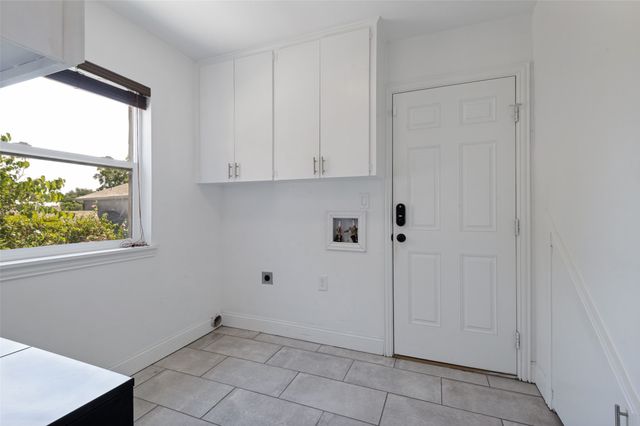 3202 Coronado Street, Irving, TX 75062