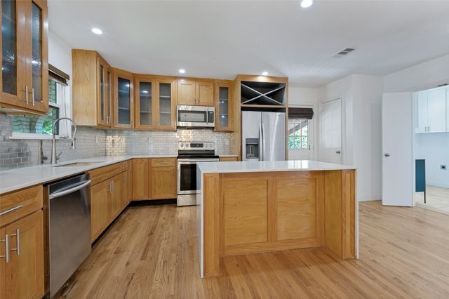 3202 Coronado Street, Irving, TX 75062