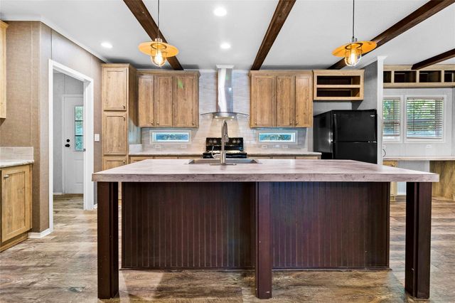 197 St Regis, Livingston, TX 77351