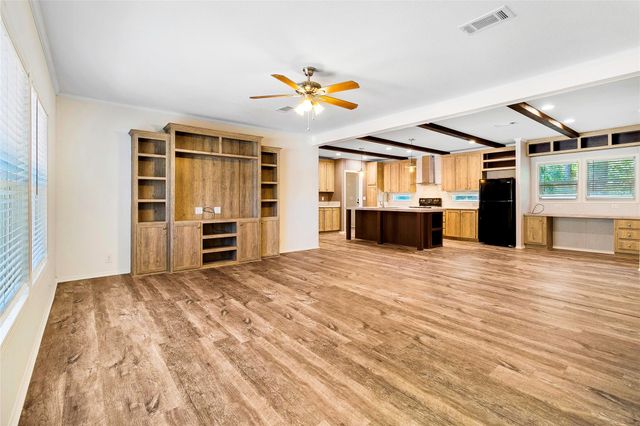 197 St Regis, Livingston, TX 77351