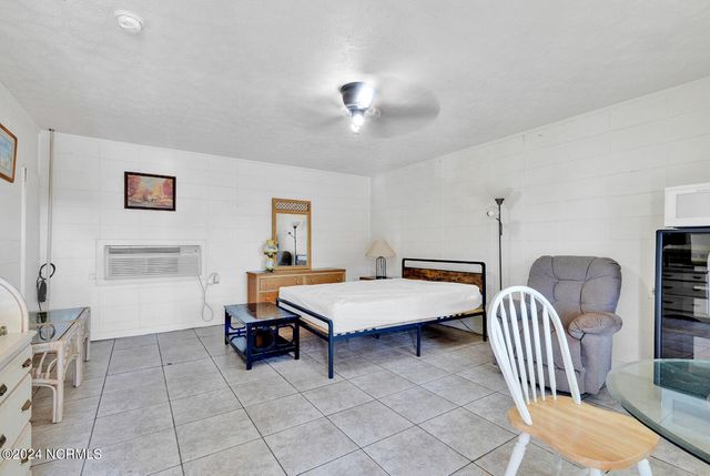 1479/1471 Highway 17, Little River, SC 29566