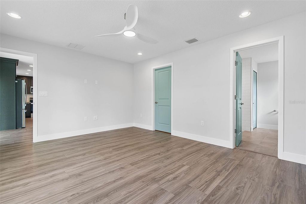 Image 22 of property listing at 261 S MAIN STREET, Bunnell, FL 32110