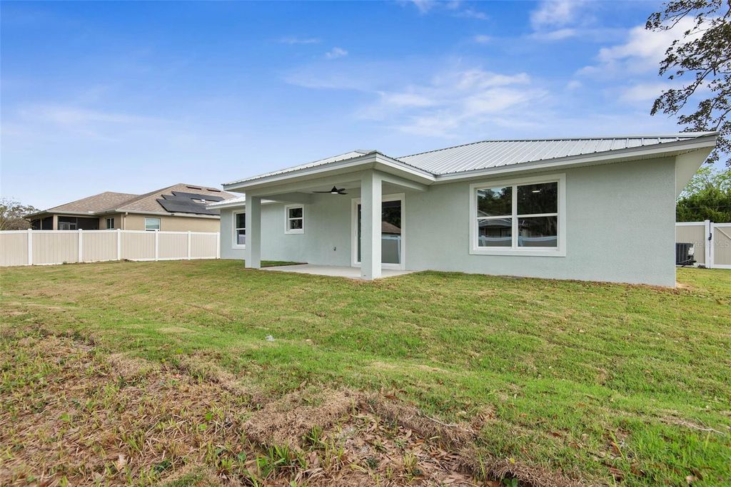 Image 36 of property listing at 261 S MAIN STREET, Bunnell, FL 32110