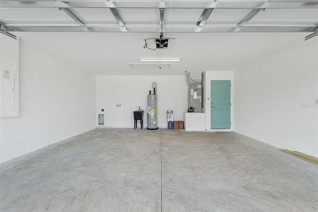 Image 42 of property listing at 261 S MAIN STREET, Bunnell, FL 32110