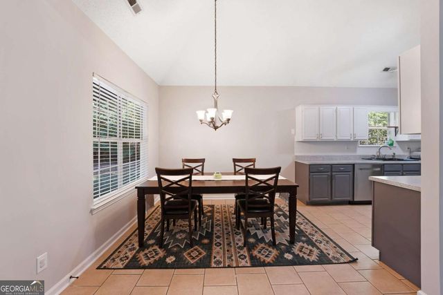 101 Apache Pointe Drive, Senoia, GA 30276