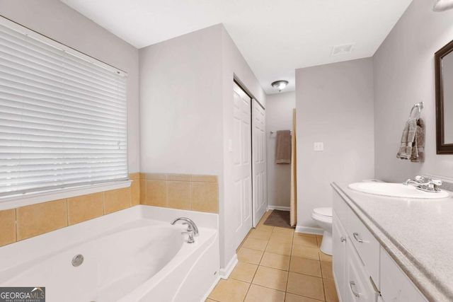 101 Apache Pointe Drive, Senoia, GA 30276