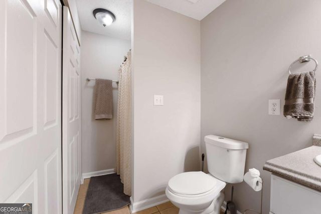 101 Apache Pointe Drive, Senoia, GA 30276