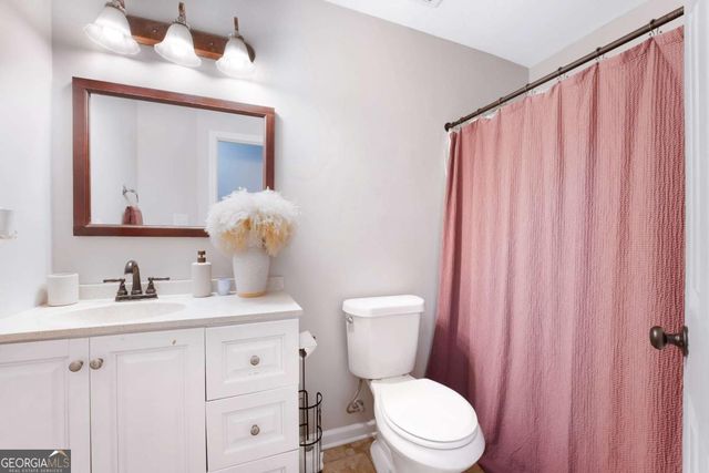 101 Apache Pointe Drive, Senoia, GA 30276