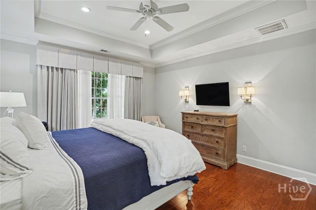 6 Tomochichi Lane, Savannah, GA 31411