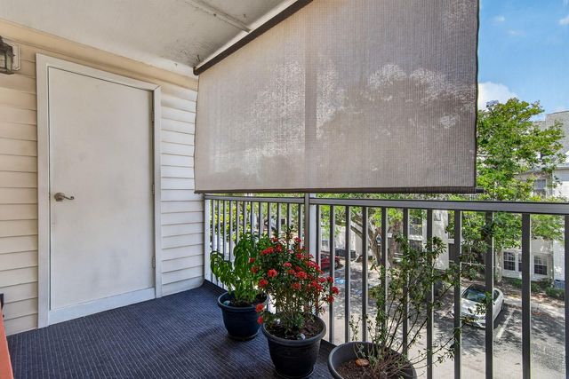 3305 HAVILAND COURT 301, Palm Harbor, FL 34684