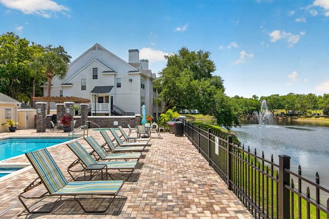3305 HAVILAND COURT 301, Palm Harbor, FL 34684