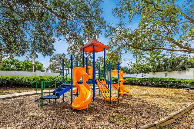 3305 HAVILAND COURT 301, Palm Harbor, FL 34684