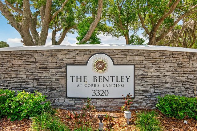 3305 HAVILAND COURT 301, Palm Harbor, FL 34684