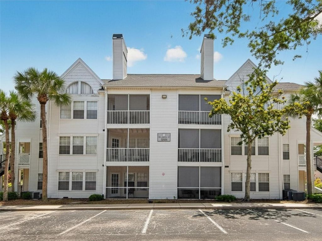 3305 HAVILAND COURT 301, Palm Harbor, FL 34684