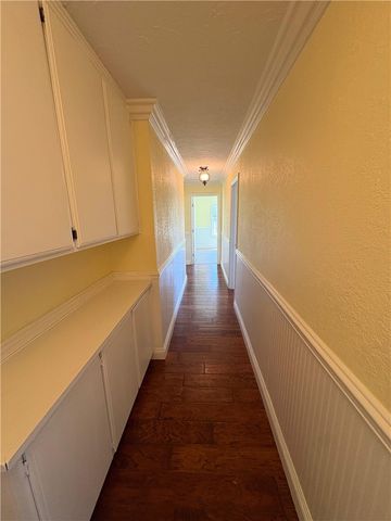 2490 Michigan Drive, Claremont, CA 91711