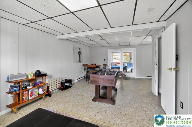 443 South Nulton Avenue, Palmer Twp, PA 18045