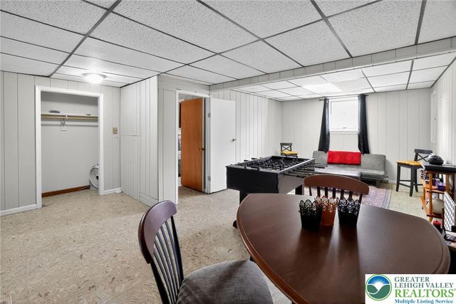 443 South Nulton Avenue, Palmer Twp, PA 18045