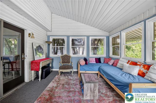 443 South Nulton Avenue, Palmer Twp, PA 18045