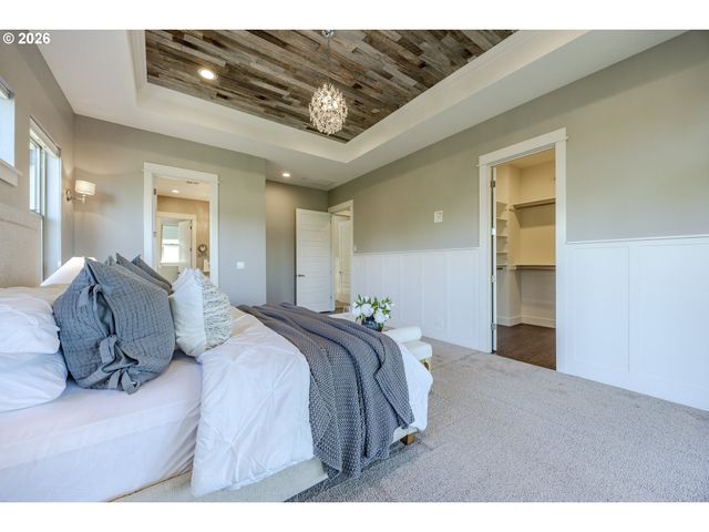 4048 EAGLE VIEW Dr, Eugene, OR 97405