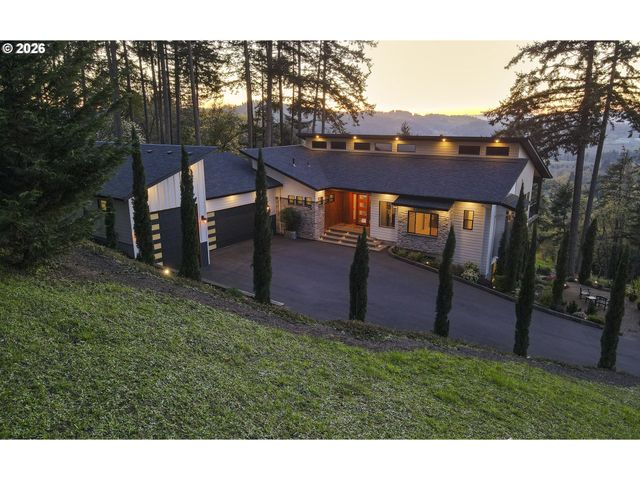 4048 EAGLE VIEW Dr, Eugene, OR 97405