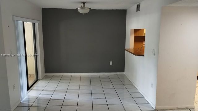 12455 SW 93rd Terrace 208T, Miami, FL 33186