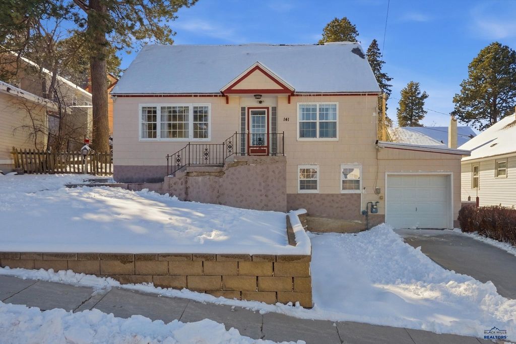 141 GRAND AVENUE, Lead, SD 57754