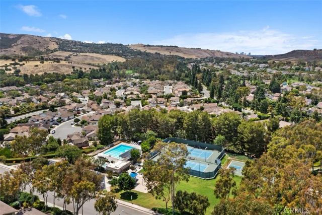 40 Morning View, Irvine, CA 92603