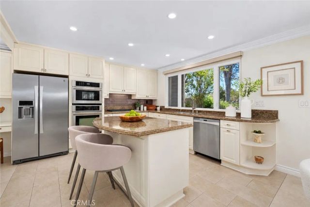 40 Morning View, Irvine, CA 92603