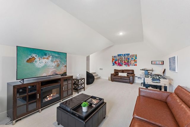 10229 Queensland Lane N, Maple Grove, MN 55311