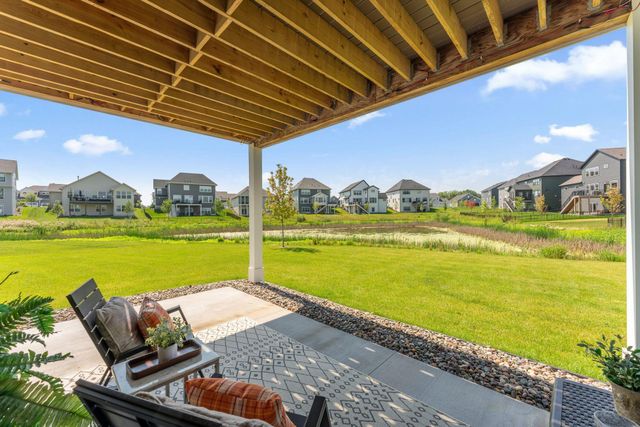 10229 Queensland Lane N, Maple Grove, MN 55311
