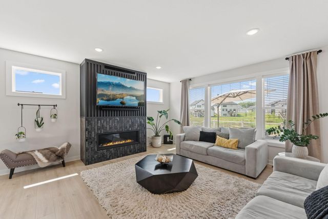 10229 Queensland Lane N, Maple Grove, MN 55311